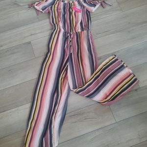 Size Medium jumper new!